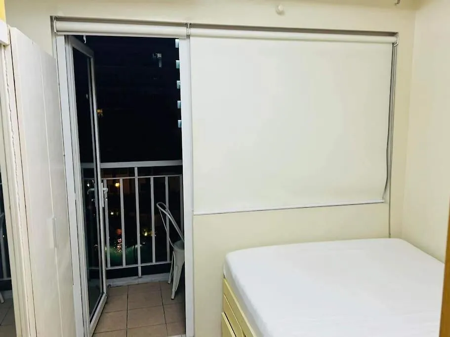Shell Residence C22 Shortwalk Moa Balcony Poolview Manila Philippines